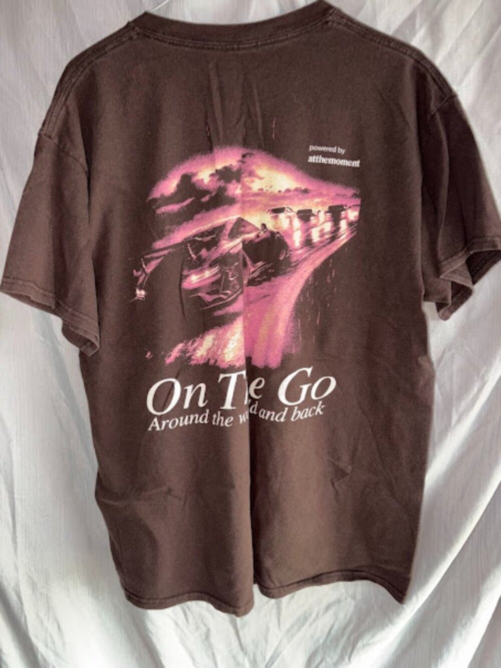 Men's Atthemoment Size Large T-Shirt - On The Go Around The World And Back